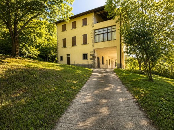 casa indipendente in vendita a San Paolo d'Argon