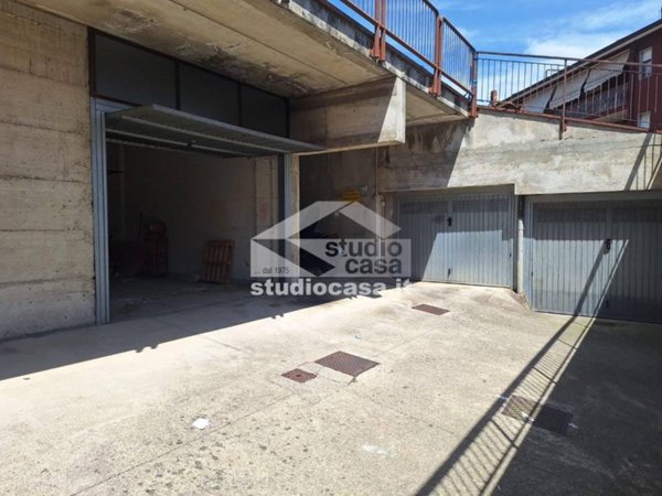 ufficio in vendita a San Paolo d'Argon