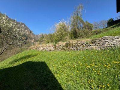 casa indipendente in vendita a San Pellegrino Terme