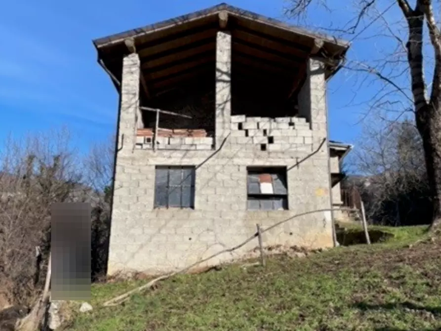 casale in vendita a San Pellegrino Terme in zona Frasnadello