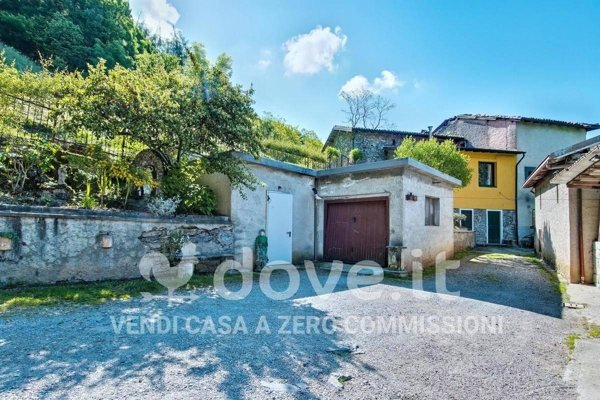 casa indipendente in vendita a San Pellegrino Terme