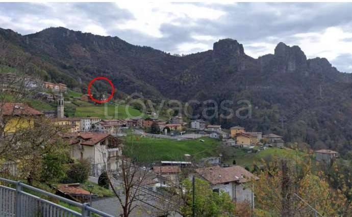 casale in vendita a San Pellegrino Terme in zona Santa Croce