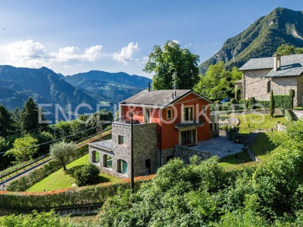 casa indipendente in vendita a San Pellegrino Terme