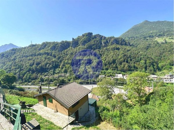 casa indipendente in vendita a San Pellegrino Terme in zona Antea