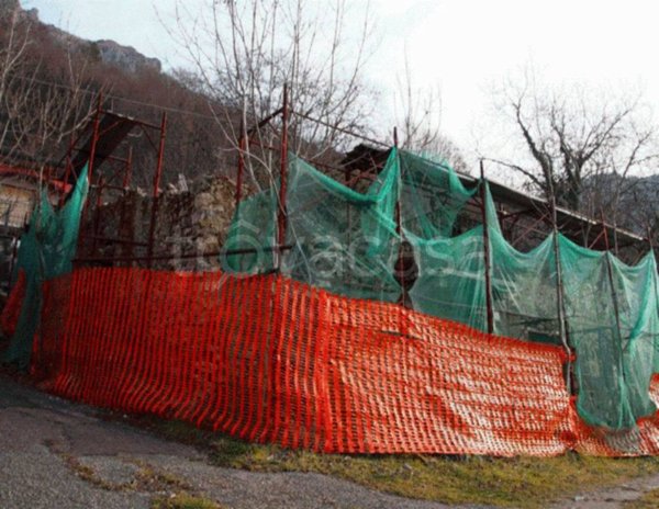 casale in vendita a San Pellegrino Terme in zona Santa Croce