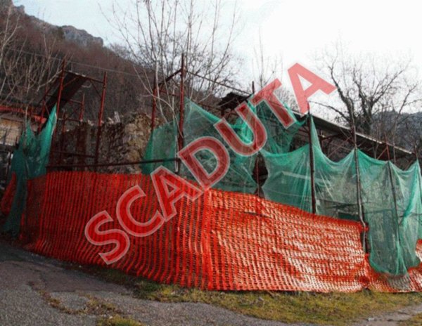 casale in vendita a San Pellegrino Terme in zona Santa Croce