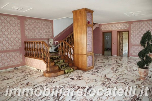 casa indipendente in vendita a San Pellegrino Terme