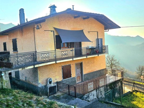 appartamento in vendita a San Pellegrino Terme in zona Spettino