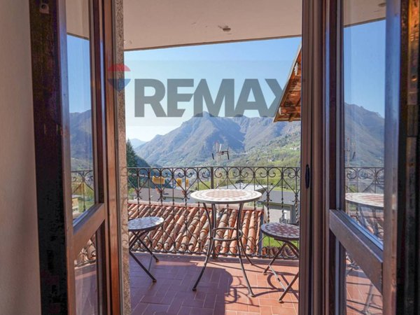 casa indipendente in vendita a San Pellegrino Terme