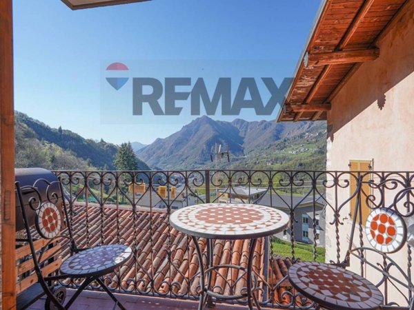 casa indipendente in vendita a San Pellegrino Terme in zona Antea