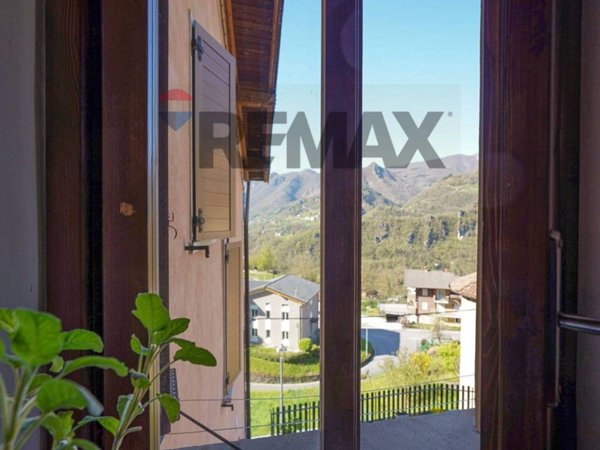 casa indipendente in vendita a San Pellegrino Terme