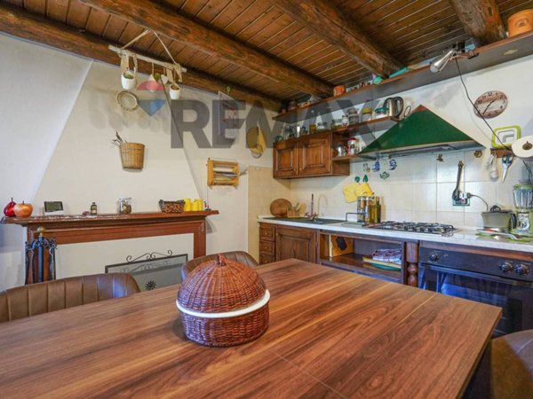 casa indipendente in vendita a San Pellegrino Terme