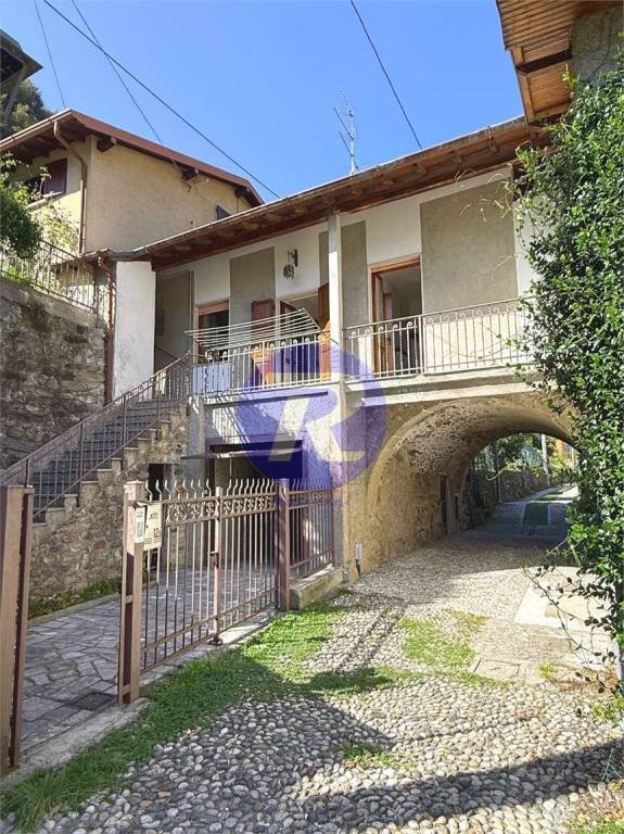 appartamento in vendita a San Pellegrino Terme in zona Frasnadello
