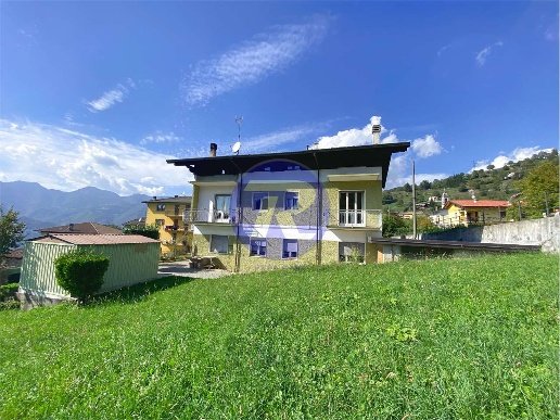 casa indipendente in vendita a San Pellegrino Terme in zona Santa Croce