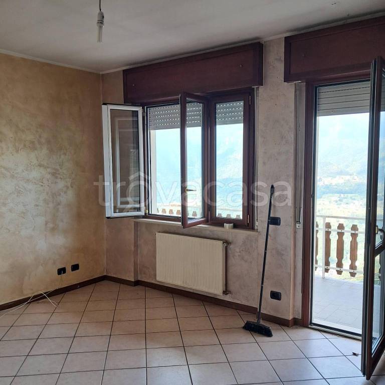 appartamento in vendita a San Pellegrino Terme in zona Santa Croce