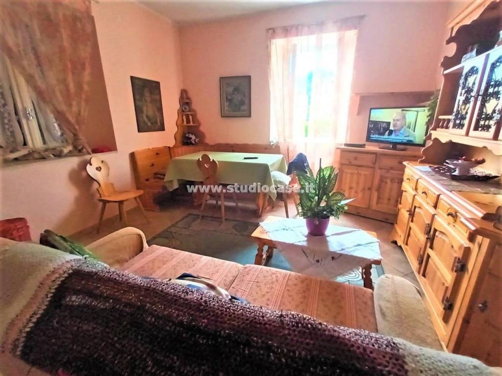 casa indipendente in vendita a Santa Brigida