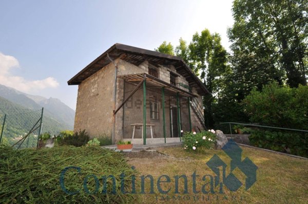 casale in vendita a Santa Brigida