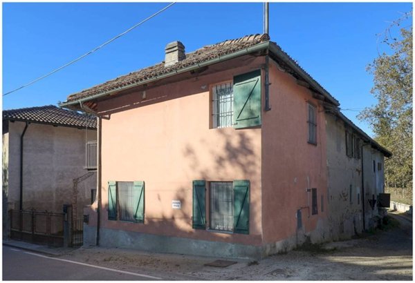 casa indipendente in vendita ad Arignano
