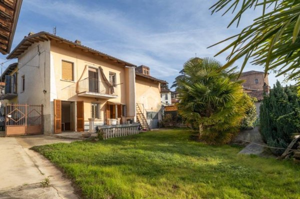 casa indipendente in vendita ad Arignano