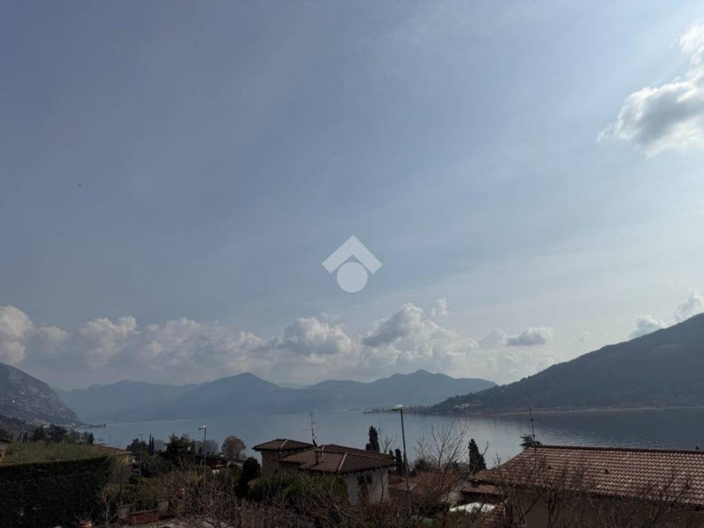 casa indipendente in vendita a Sarnico