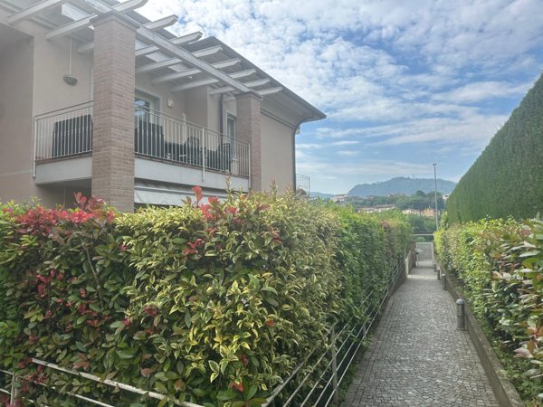 appartamento in vendita a Sarnico