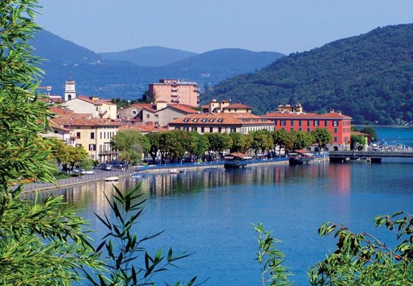 casa indipendente in vendita a Sarnico