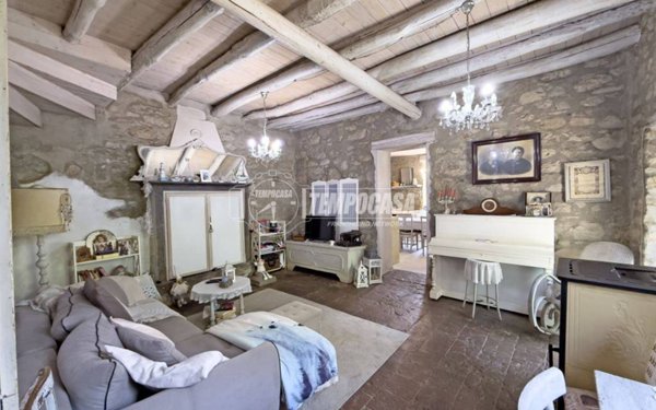 casa indipendente in vendita a Sarnico