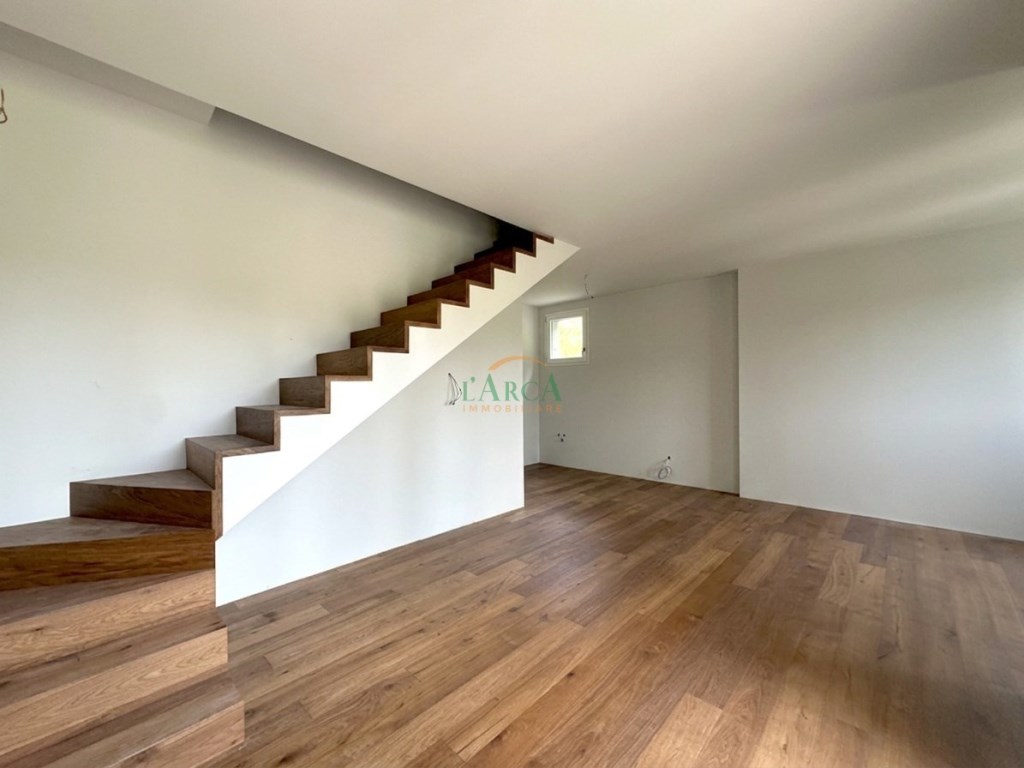 casa indipendente in vendita a Sarnico in zona Rudello