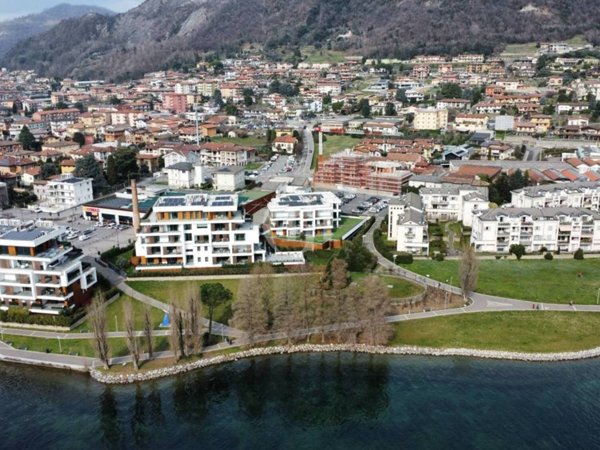 casa indipendente in vendita a Sarnico