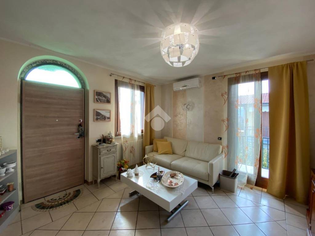 appartamento in vendita a Sarnico