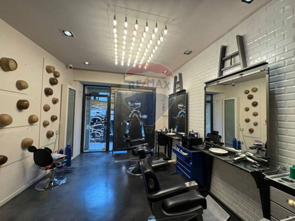 negozio in vendita a Sarnico