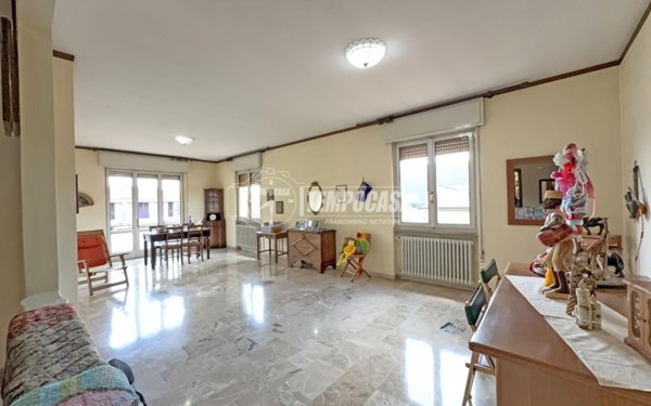 appartamento in vendita a Sarnico