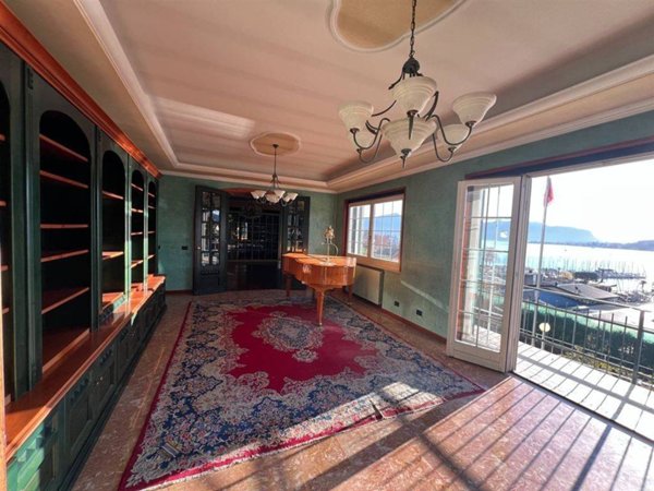 casa indipendente in vendita a Sarnico