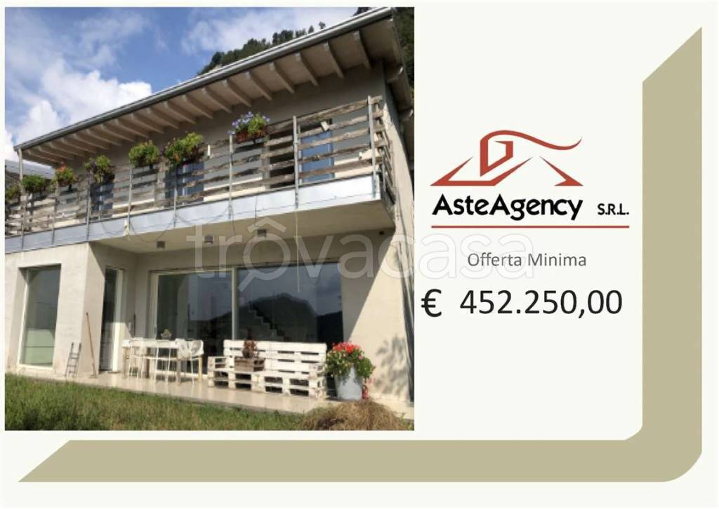 casa indipendente in vendita a Sarnico