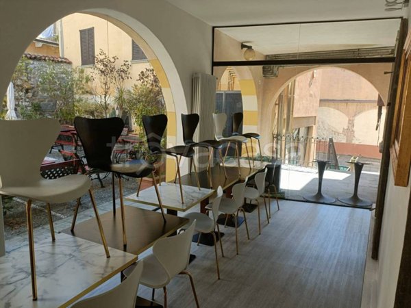 negozio in vendita a Sarnico