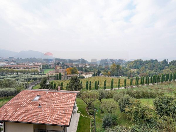 appartamento in vendita a Sarnico