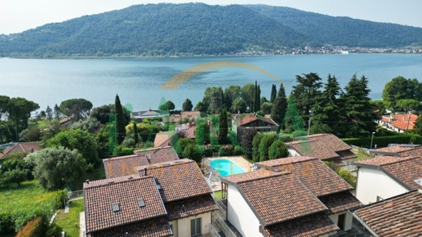 casa indipendente in vendita a Sarnico
