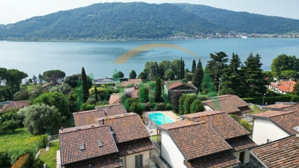casa indipendente in vendita a Sarnico in zona Rudello