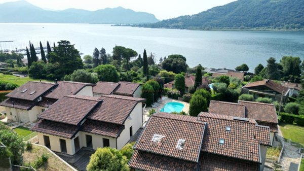 casa indipendente in vendita a Sarnico in zona Rudello