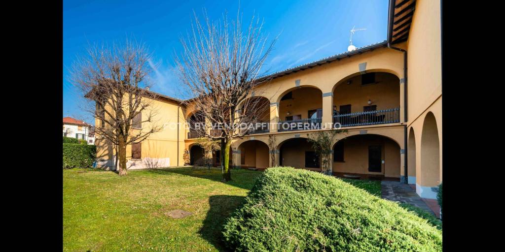 appartamento in vendita a Sarnico in zona Rudello
