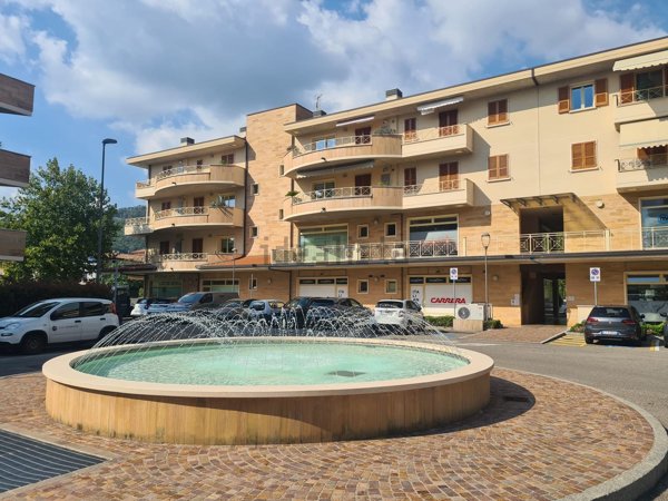 appartamento in vendita a Sarnico in zona Rudello