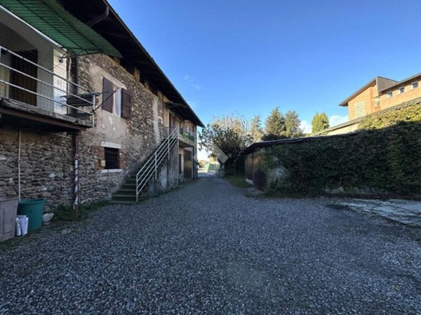 casa indipendente in vendita a Scanzorosciate