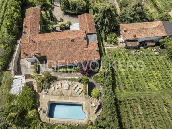 casa indipendente in vendita a Scanzorosciate