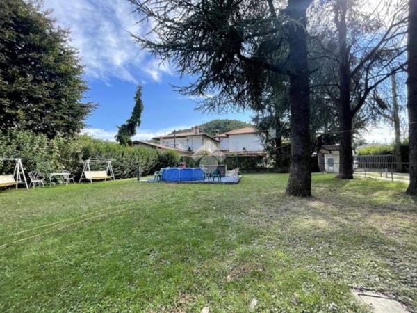 casa indipendente in vendita a Scanzorosciate