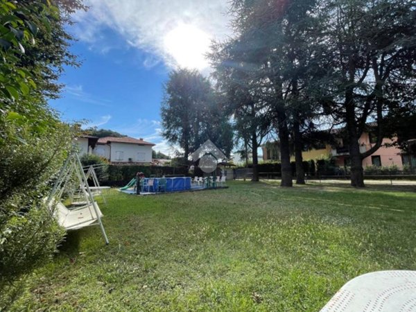 casa indipendente in vendita a Scanzorosciate