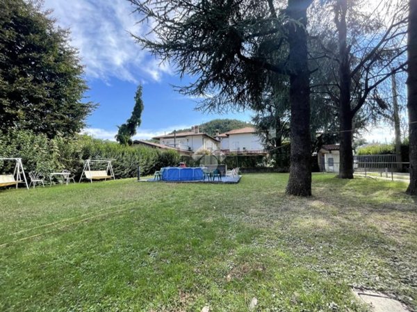 villa in vendita a Scanzorosciate