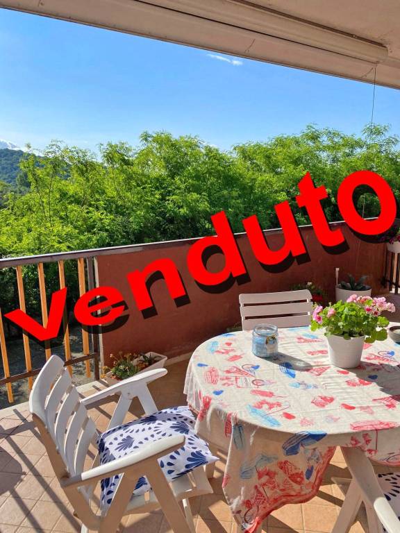 appartamento in vendita a Scanzorosciate