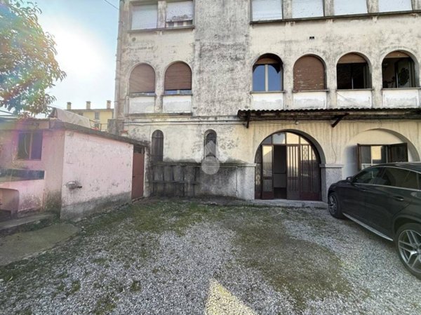 appartamento in vendita a Scanzorosciate