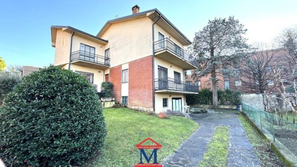 casa indipendente in vendita a Scanzorosciate