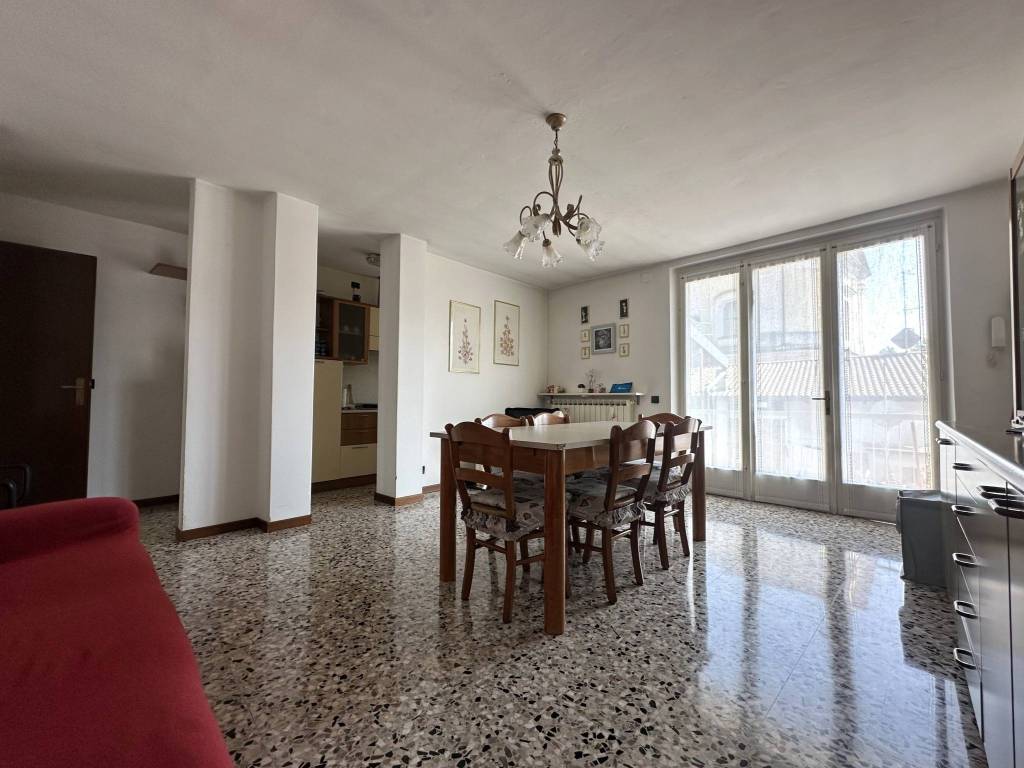 appartamento in vendita a Scanzorosciate